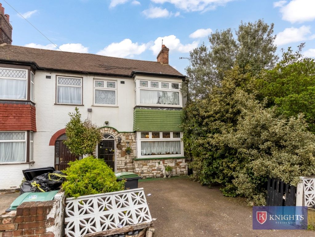 3 bed end terrace house for sale in Shelbourne Road, London N17 Zoopla