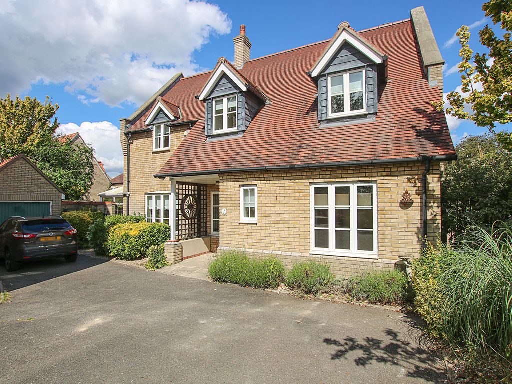 4 bed detached house to rent in Swaffham Road, Burwell CB25, £2,100 pcm
