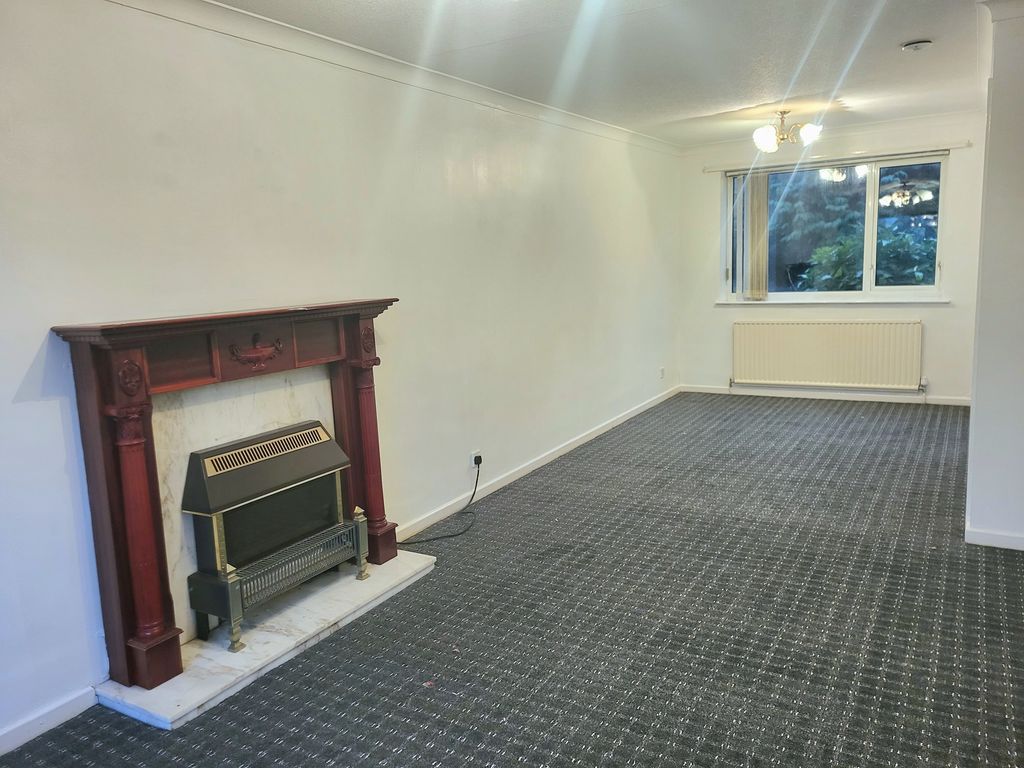 3 bed semidetached house to rent in Plumpton Close, Bradford BD2 Zoopla