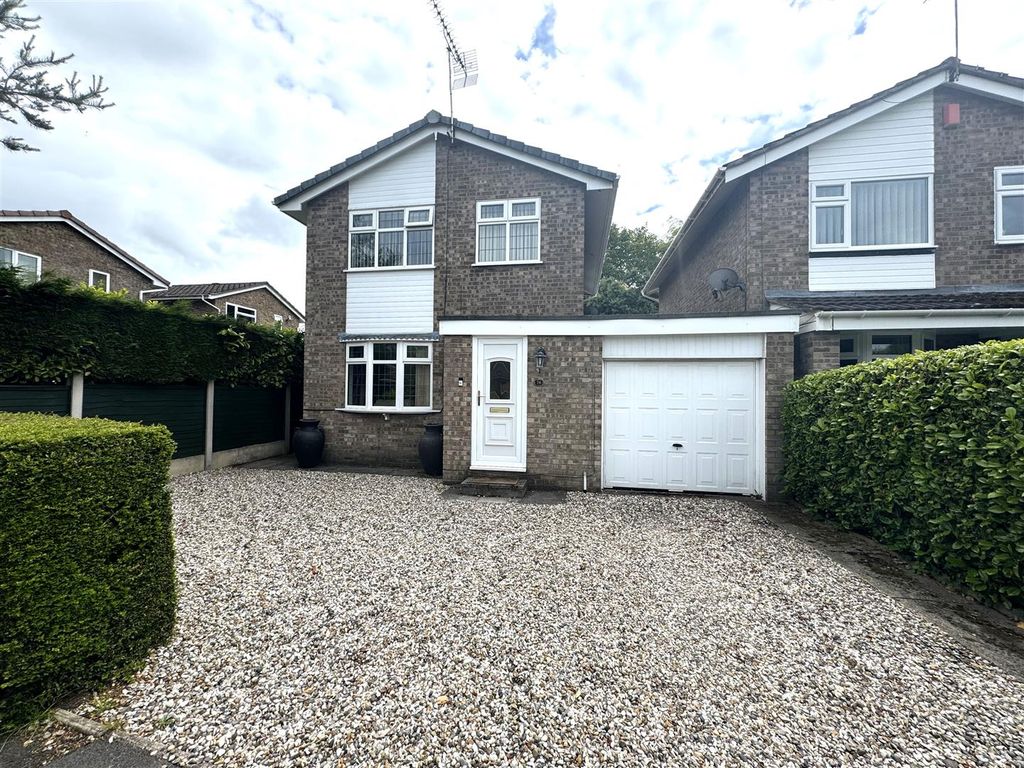 3 bed detached house to rent in Cranberry Lane, Alsager, StokeOnTrent