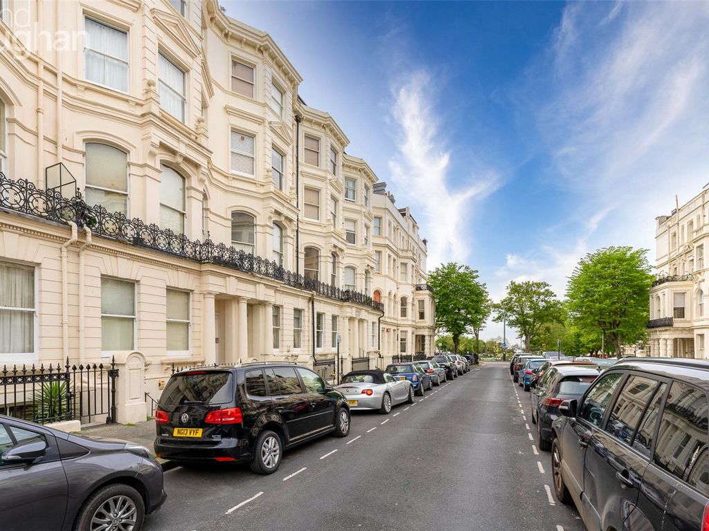 2 bed flat for sale in Palmeira Avenue, Hove, East Sussex BN3 Zoopla