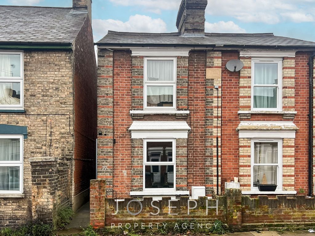 3 bed semidetached house to rent in Cemetery Road, Ipswich IP4, £1,200