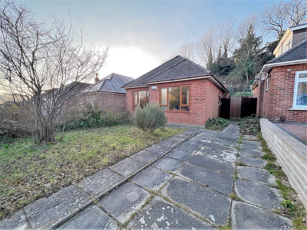 2 bed detached house for sale in Alder Road, Parkstone, Poole BH12 Zoopla
