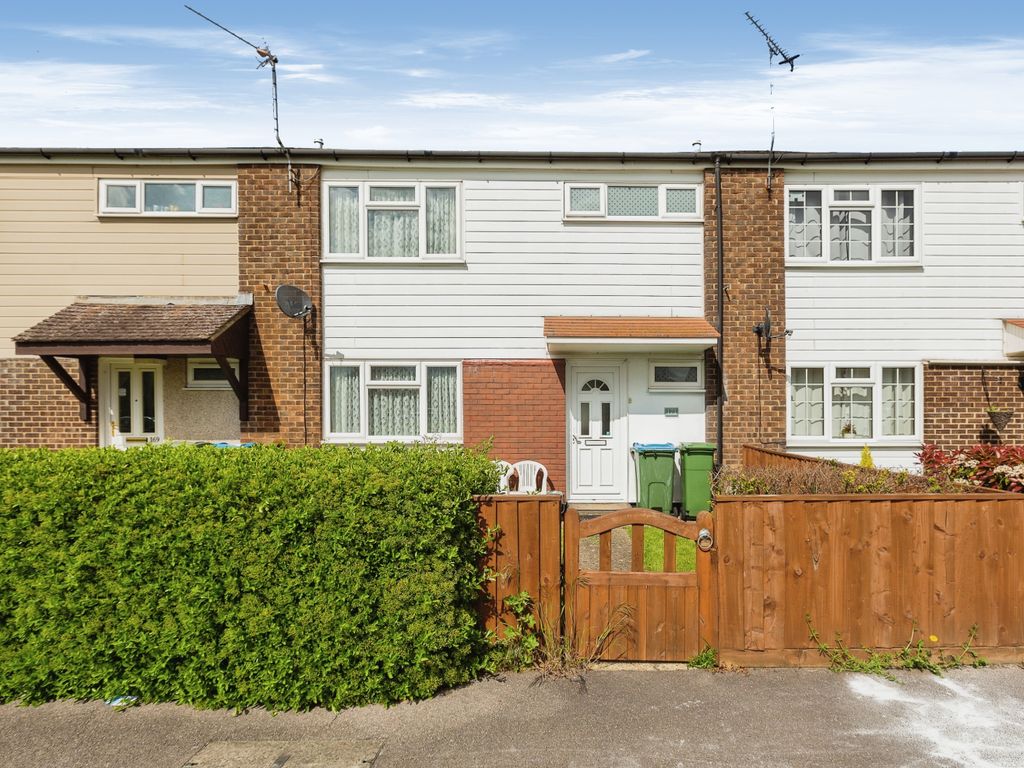 3 bed terraced house for sale in Fowler Road, Aylesbury HP19 Zoopla
