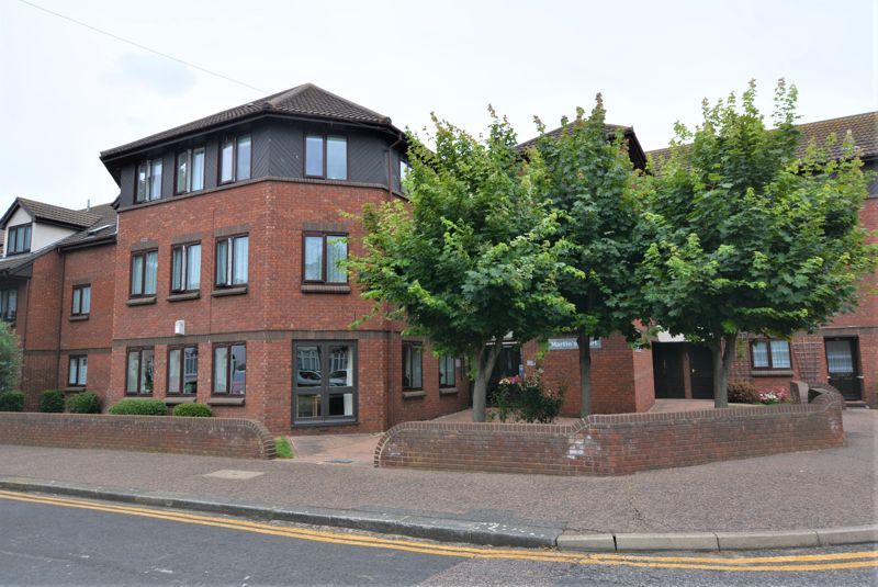 1 bed property for sale in Stadium Road, SouthendOnSea SS2 Zoopla