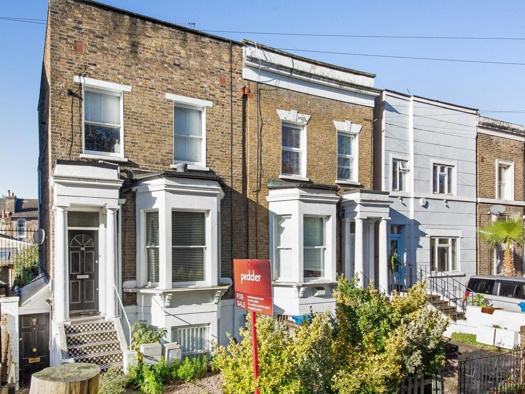 1 bed flat for sale in Asylum Road, Peckham, London SE15, £325,000 Zoopla