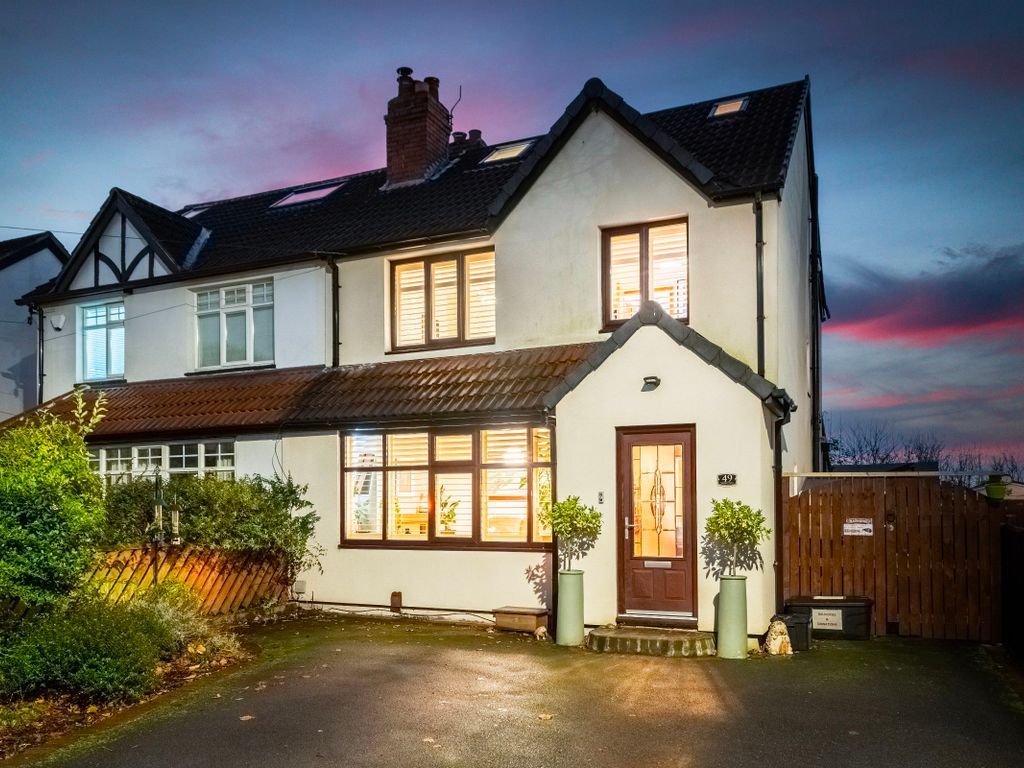 4 bed semidetached house for sale in Wensley Drive, Chapel Allerton