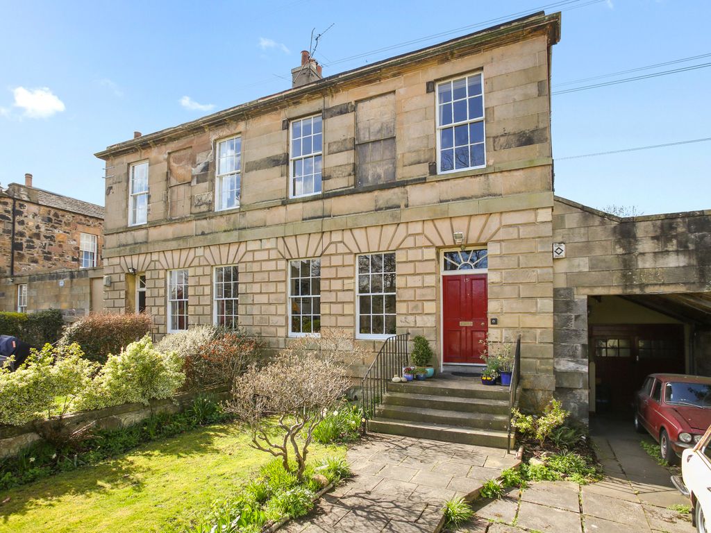 3 bed semidetached house for sale in 15 Brighton Crescent West