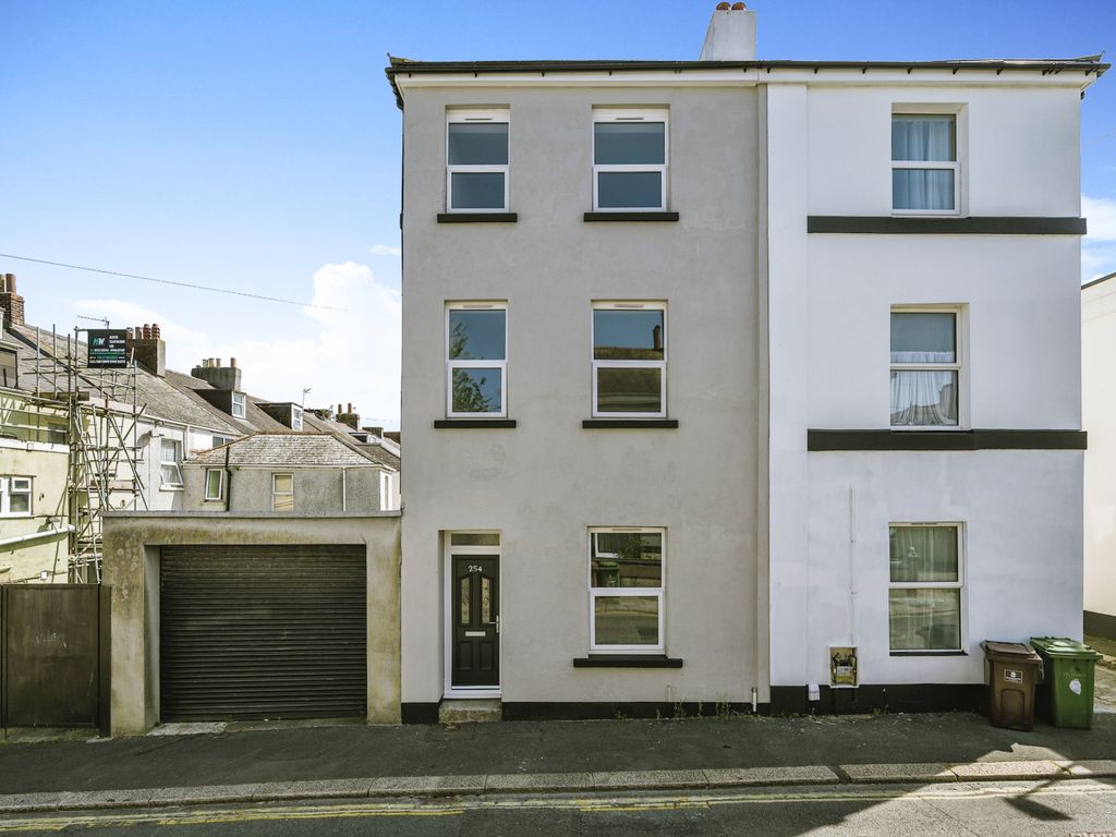 3 bed end terrace house for sale in Cecil Street, Plymouth PL1 Zoopla