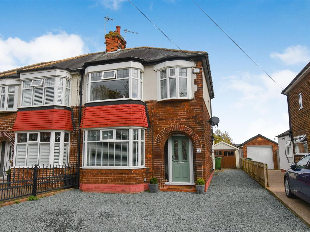 3 bed semidetached house for sale in Gorton Road, Willerby, Hull HU10