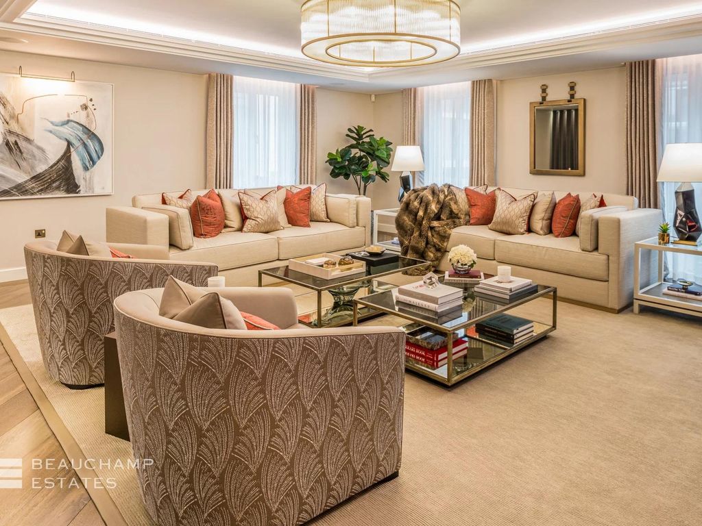 Lancelot Place, Knightsbridge SW7