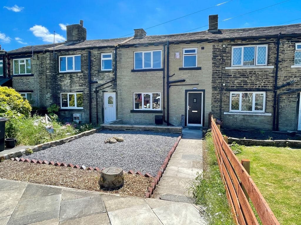 2 bed terraced house to rent in Reevy Road, Bradford, West Yorkshire, UK BD6, £750 pcm Zoopla