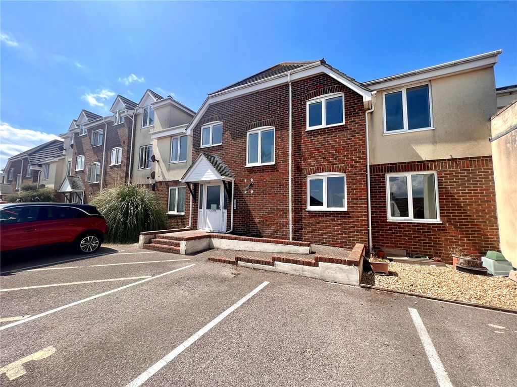 2 bed flat for sale in Southwood Road, Hayling Island, Hampshire PO11
