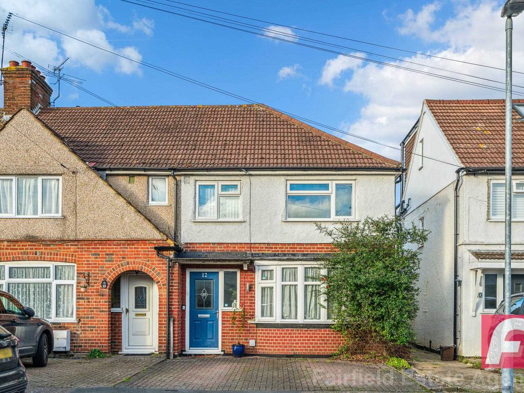 3 bed end terrace house for sale in Maytree Crescent, Watford WD24, £