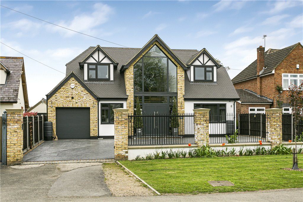 4 bed detached house for sale in Staines Road, StainesUponThames