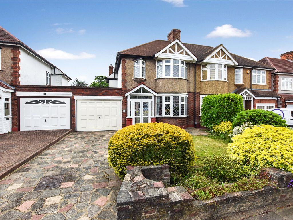 3 bed semidetached house for sale in Penhill Road, Bexley, Kent DA5