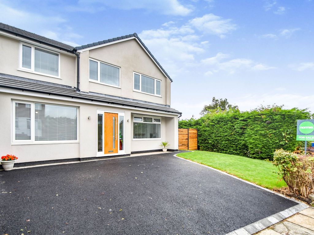4 bed detached house for sale in Wilton Drive, Bury BL9 Zoopla