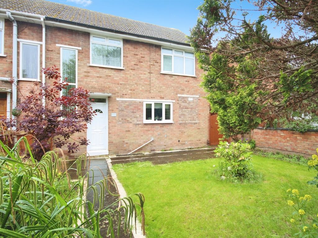 3 bed semidetached house for sale in Henley Road, Henley Green