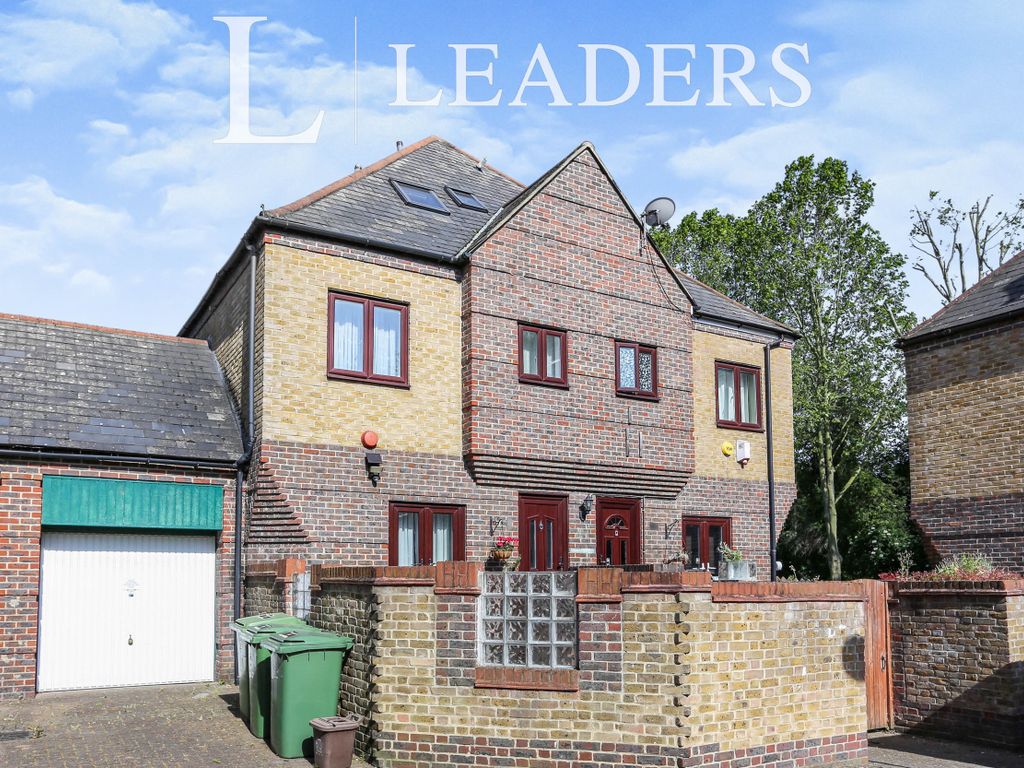 3 bed terraced house to rent in Trafalgar Close, Surrey Quays SE16 Zoopla