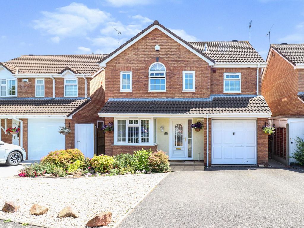 4 bed detached house for sale in Grassington Drive, Nuneaton CV11 Zoopla