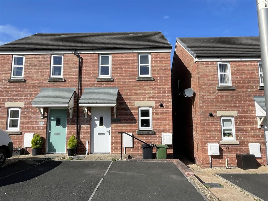 2 bed semidetached house for sale in Heol Waungron, Carway, Kidwelly