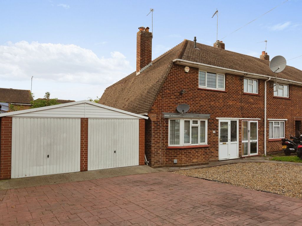 2 bed semidetached house for sale in Crowhurst Way, Orpington BR5, £