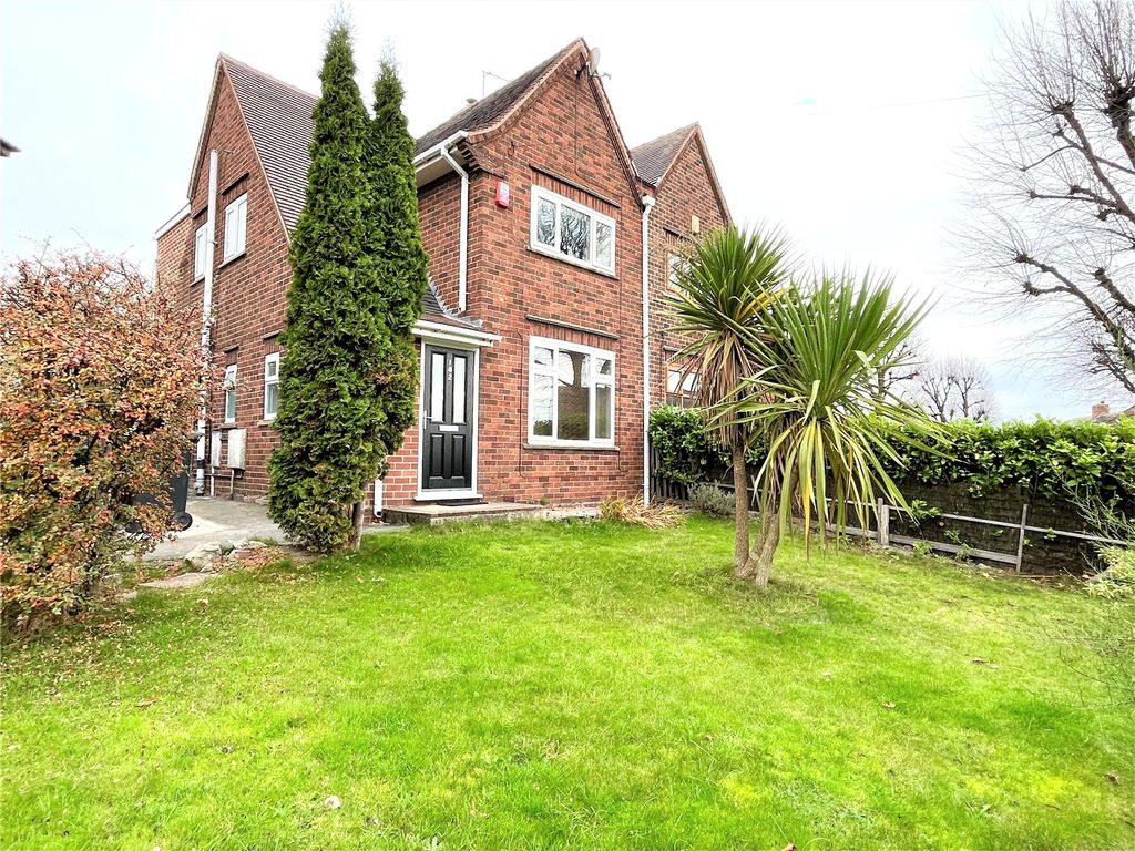 3 bed semidetached house for sale in Nottingham Road, Ilkeston