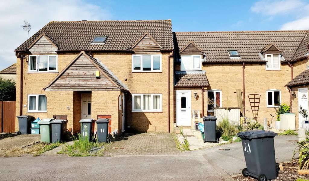 1 bed flat to rent in Watermans Court, Quedgeley, Gloucester GL2, £650