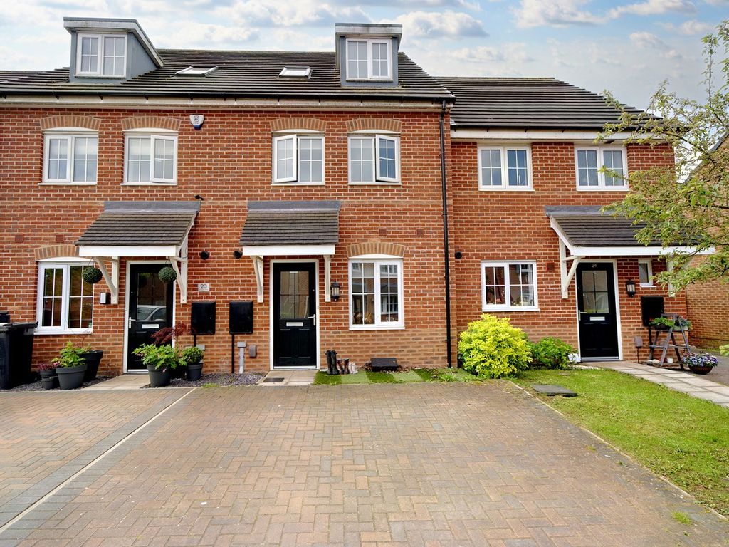 4 bed terraced house for sale in Hudson Drive, Kirkham, Preston PR4