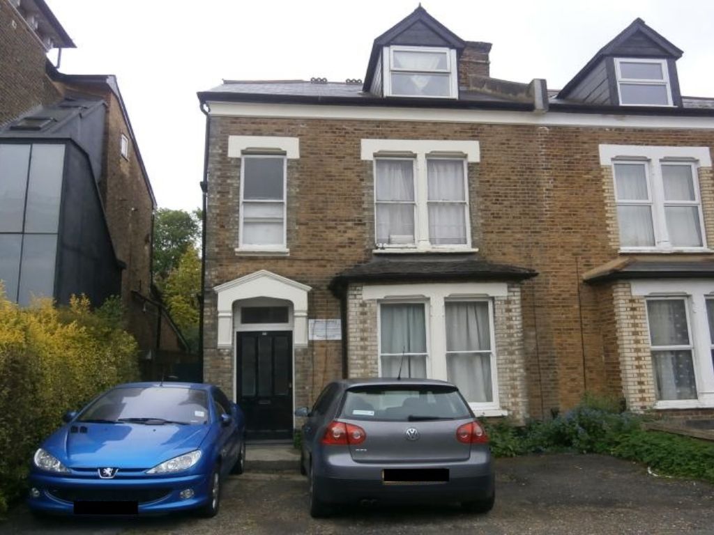Room to rent in 11 Fassett Road, Kingston Upon Thames, Surrey KT1 Zoopla
