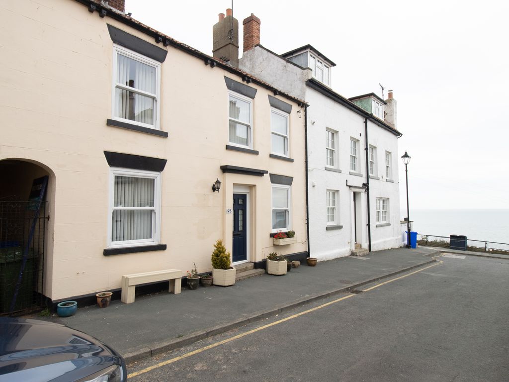 4 bed terraced house for sale in Queen Street, Filey YO14, £330,000