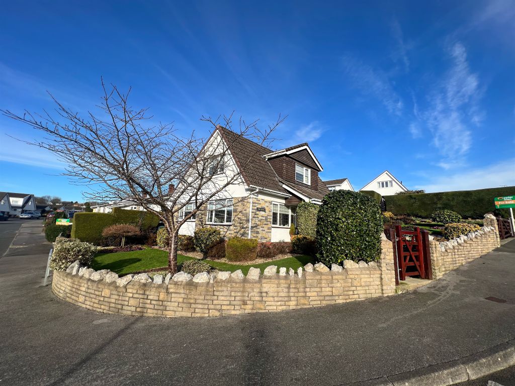 4 bed detached house for sale in Leiros Parc Drive, Bryncoch, Neath