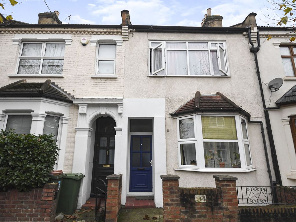 3 bed terraced house for sale in Bolton Road, London E15 Zoopla