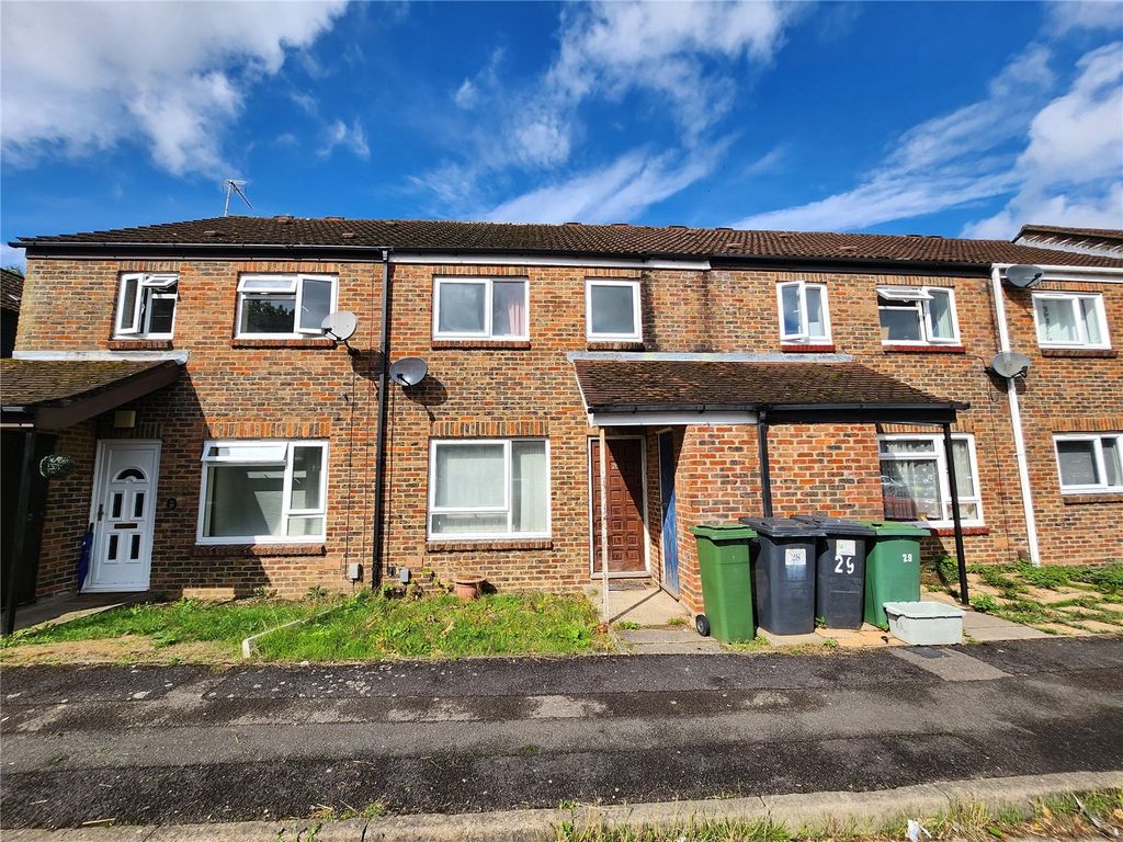 3 bed terraced house for sale in Copland Close, Basingstoke RG22 Zoopla