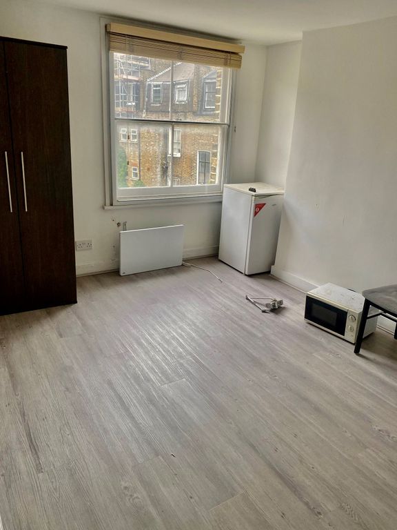 Studio to rent in Marchmont Street, Holborn London WC1N, £1,473 pcm