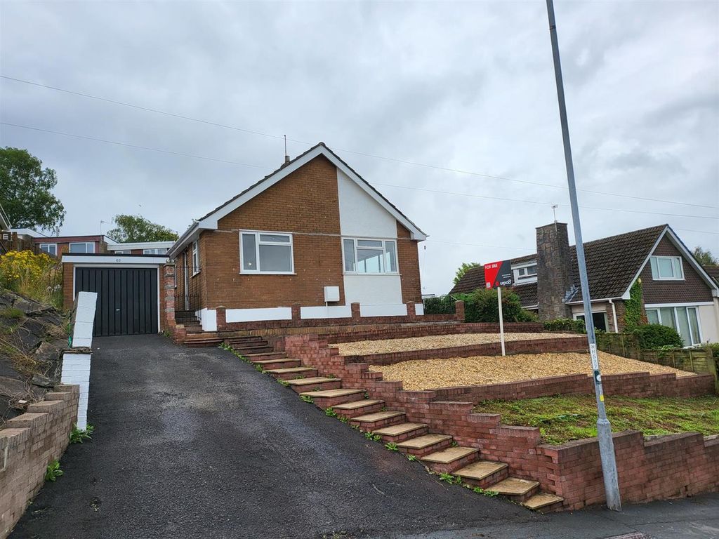 3 bed detached bungalow for sale in High Cross Lane, Rogerstone, Newport NP10 Zoopla