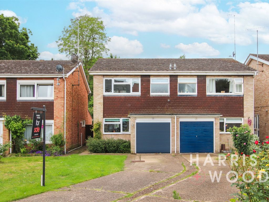 3 bed semidetached house for sale in Dudley Close, Colchester, Essex