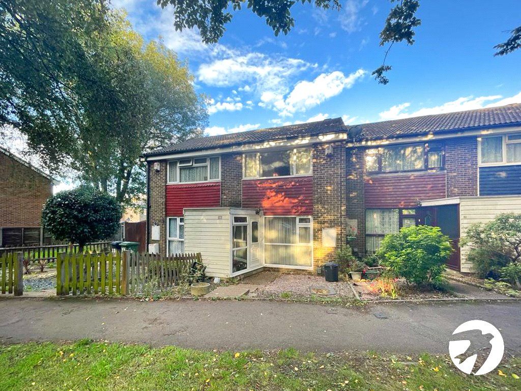 3 bed terraced house to rent in Badger Road, Chatham, Kent ME5 Zoopla