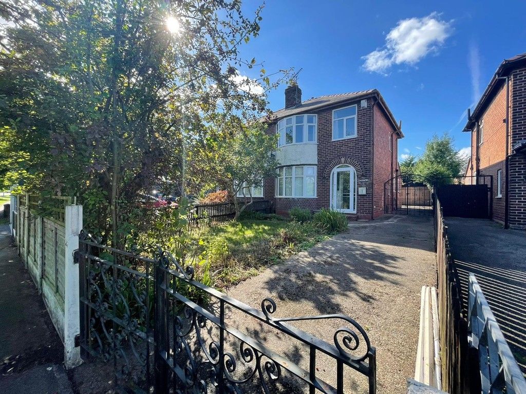 3 bed semidetached house for sale in Rivacre Road, Little Sutton