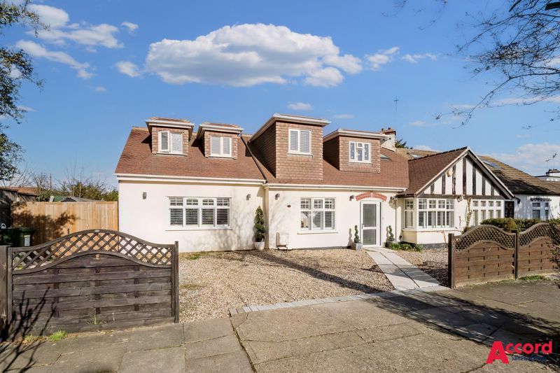 5 bed property for sale in Willow Walk, Cranham, Upminster RM14 Zoopla