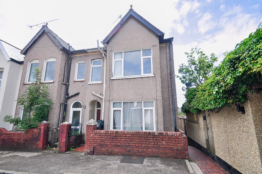 3 bed terraced house for sale in Chelston Place, Newport NP20, £179,000