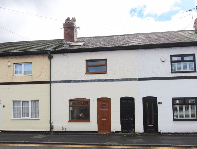 2 bed terraced house for sale in Moor Road, Orrell, Wigan WN5, £125,000