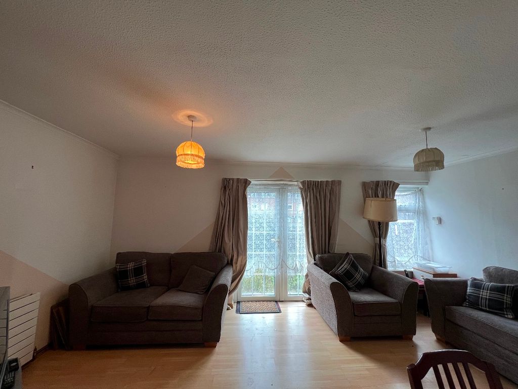 Fuller Street, London NW4  