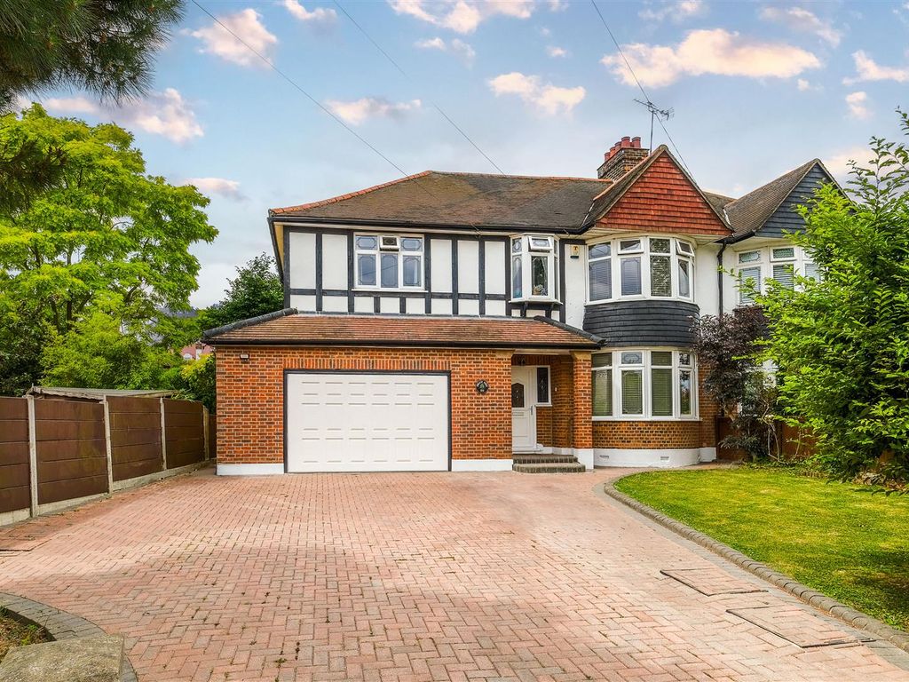 5 bed semidetached house for sale in Forest Edge, Buckhurst Hill IG9