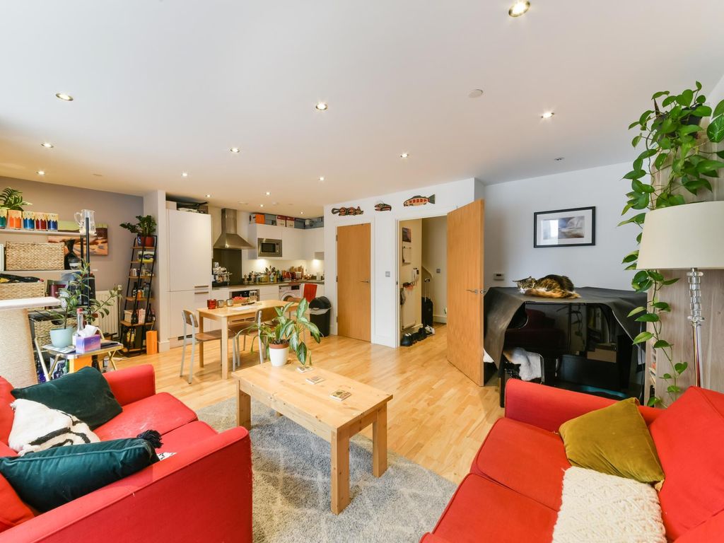 Admirals Tower, New Capital Quay, Greenwich SE10