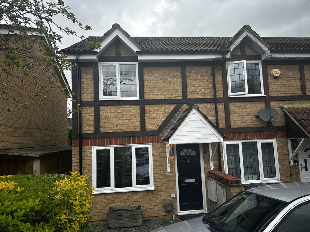 2 bed end terrace house to rent in Whitestones, Hatch Warren