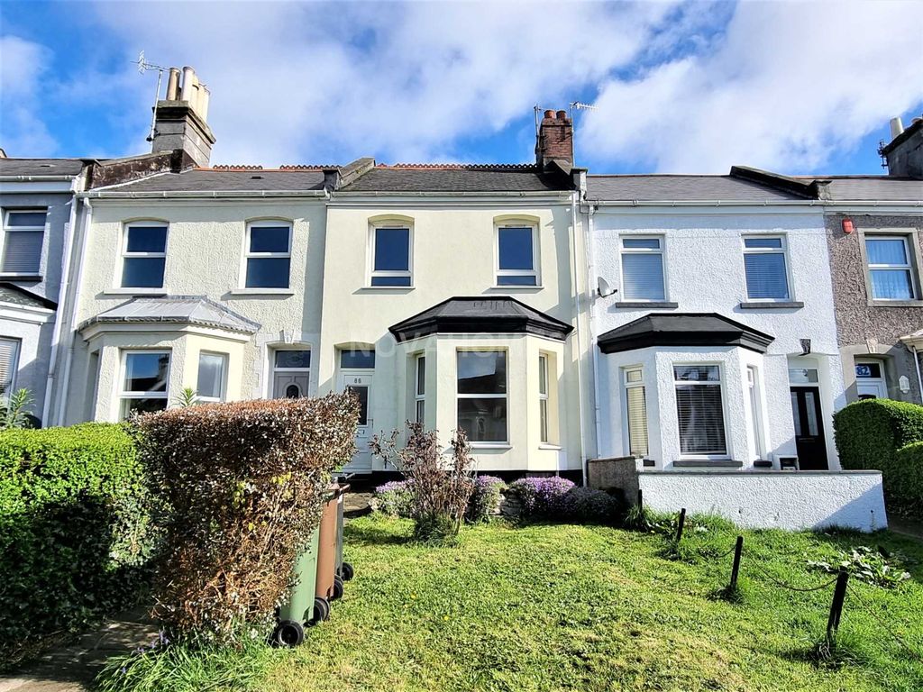 3 bed terraced house for sale in Stuart Road, Stoke PL1 Zoopla
