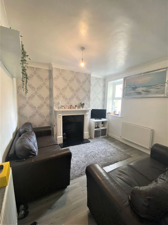 3 bed terraced house to rent in Wedmore Road, Cardiff CF11 Zoopla