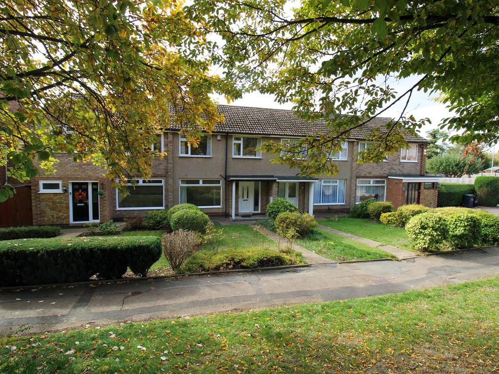 Highlands Avenue, Northampton NN3