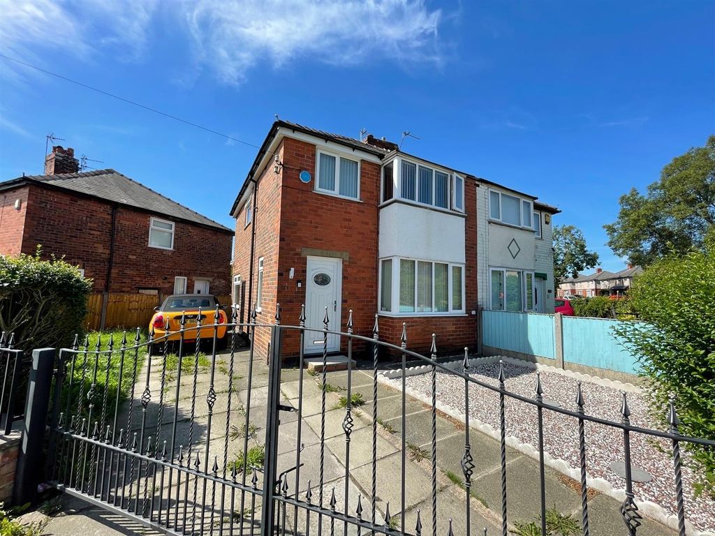 3 bed semidetached house for sale in Edna Road, Leigh WN7 Zoopla